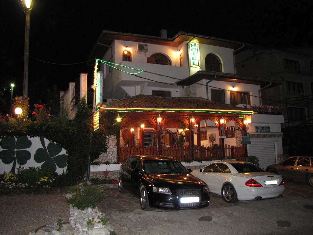Stefan Family Hotel Kranevo Exterior foto